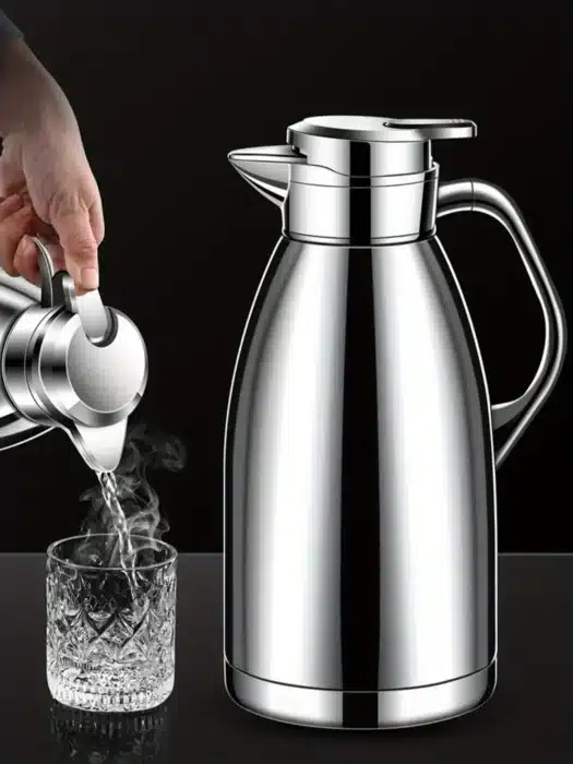 Thermos isotherme avec bec verseur 6