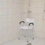 Chaise de douche 1